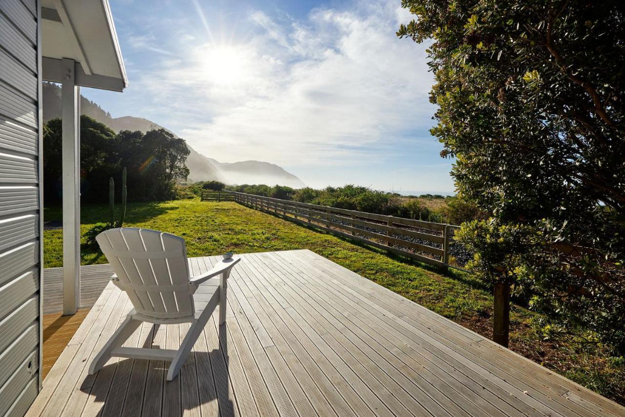 Beachfront Cottage Mangamaunu Kaikoura Exterior photo